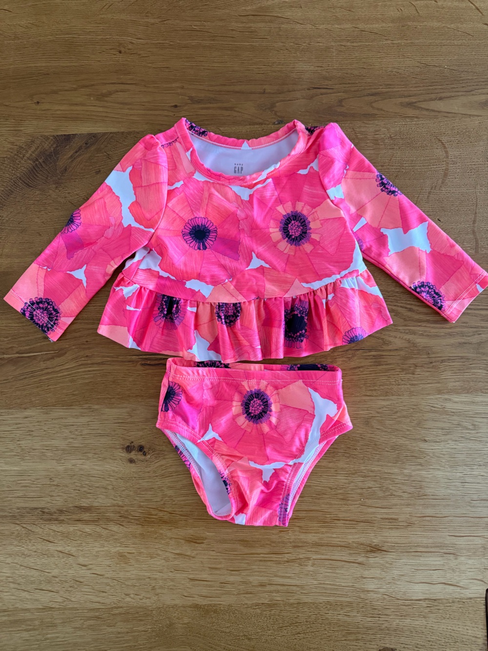 GAP Hot Pink Floral Long-Sleeve Two-Piece Swim Set